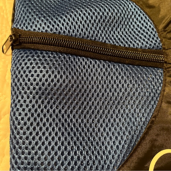 New. Disney Vacation Club (DVC) mesh drawstring backpack - Picture 2 of 5